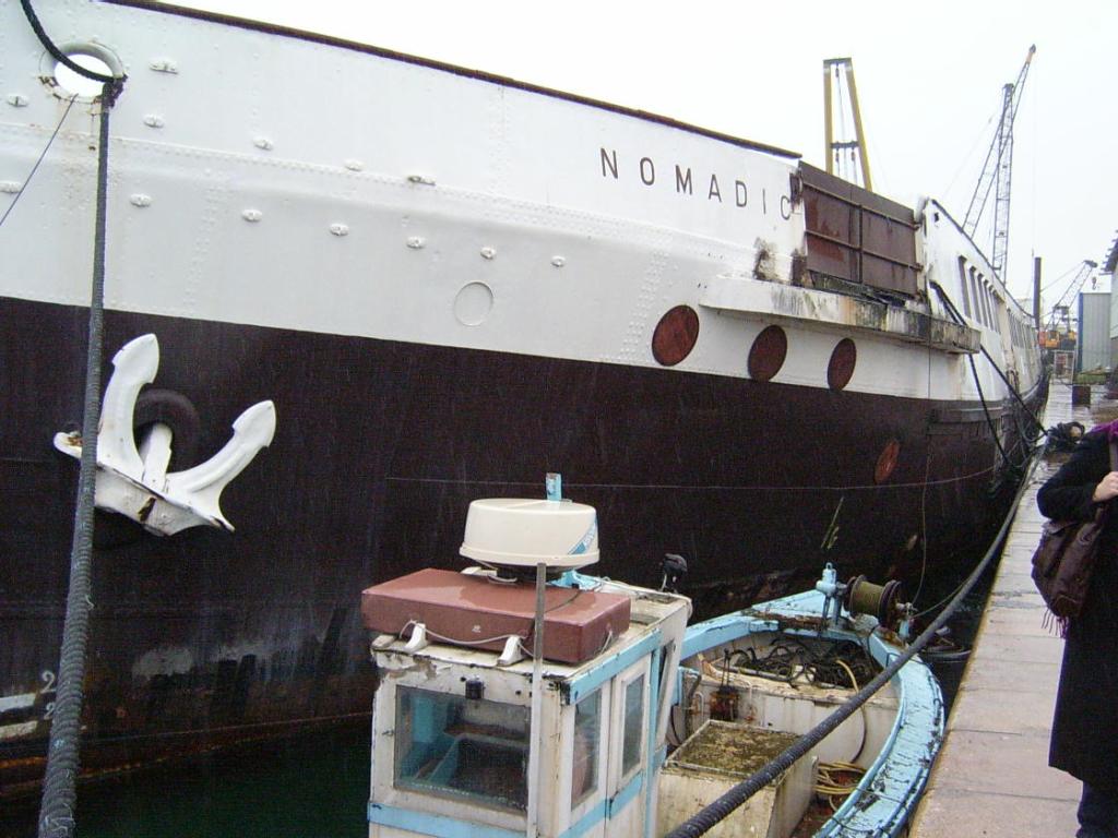 Nomadic at Le Havre missing her super structure